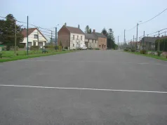 Terrain de ballon au poing_Thieulloy-l'Abbaye (CC du sud-ouest Amiénois)